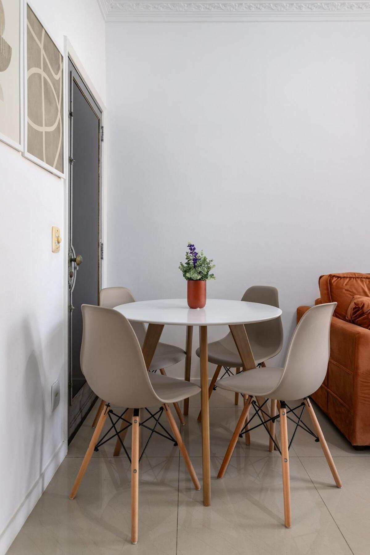 Apartamento Completo Em Copacabana Rj